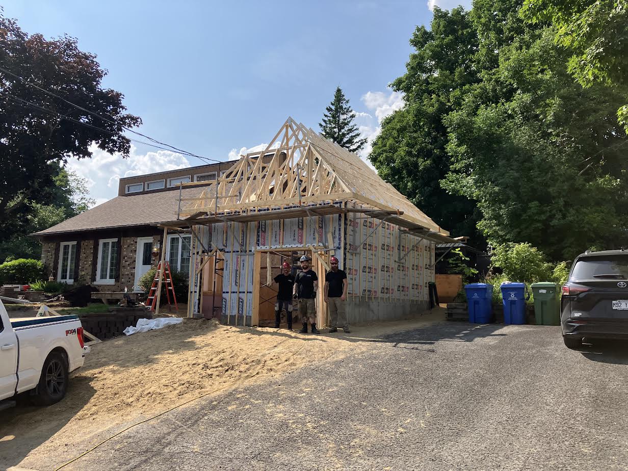 Garage attaché Charlesbourg — avant travaux